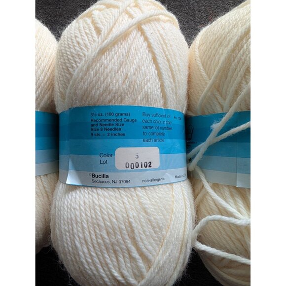 Bucilla Softex Easy Care Yarn Lot of 4 Skeins - Color 5 Off White/Cream - Picture 4 of 6